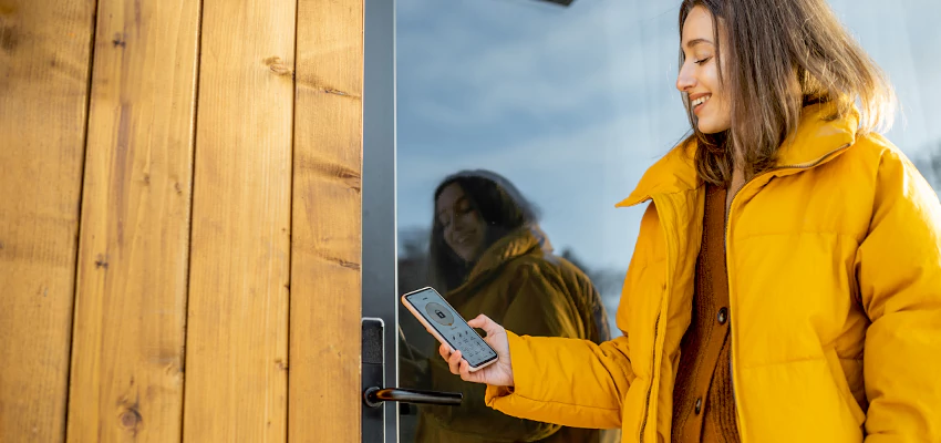 Fingerprint Smart Locks Installation Services in Valle Vista, California