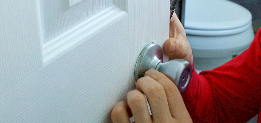 Vintage Door Knob Replacement in Valle Vista, CA
