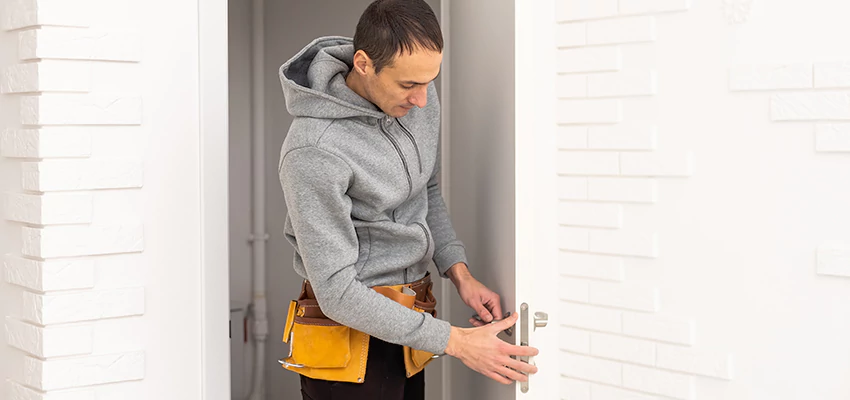 Nighttime Locksmith Near Me in Valle Vista, CA